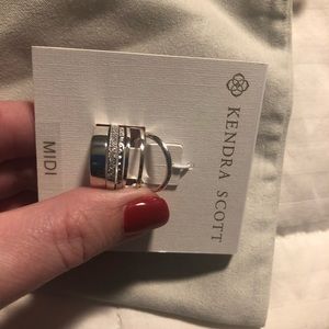 Kendra Scott Midi Stackable rings.